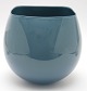 Holmegaard, 
Quadro Art 
glass. Stor 
Gråblå skål med 
firkantet top 
og kugleformet 
bund. Designet 
...