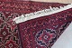 Ægte gammelt orientalsk tæppeL: 140cm inkl frynserB: 81cmSælges med godt ekstra ...