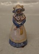 L. Hjorth miniature Stående kvinde med gul og blå national dragt ca 10 cmL. Hjorth keramik ...