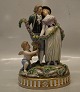 12154 Kgl. 
Kærlighedsgruppe: 
Victoriansk par 
med cupido´er 
24 x 17 cm 
blomsterguirlander 
med ...