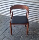 4 stk nypolstrede spisebordsstole af teaktræ og sæde af læder.Design Johannes ...