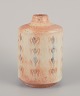 Peder Hald (1892-1987), dansk keramiker. Unika keramik vase med glasur i lyse toner. ...