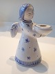 En Hjorth juleengel i lyseblå/hvid glasur - designet af Gertrud Koudielka. Højde: 9 cm.  Perfekt ...
