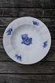 Blå Blomst 
kantet Royal 
Copenhagen 
porcelæn 
spisestel. 
Kongelig 
porcelæn.
Suppetallerken 
eller ...