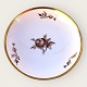 Royal 
Copenhagen, 
Brun rose, 
Kageopsats 
#688/ 9269, 
17cm i 
diameter, 5,5cm 
høj, 
1.sortering, 
...