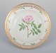 Royal 
Copenhagen 
Flora Danica. 
Dyb tallerken.
Håndmalet med 
lyserød blomst 
”Rosa Canina 
...