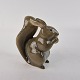 Kongelig 
håndmalet 
porcelænsfigur 
af et egern. Nr 
982
Design A. 
Nielsen
Producent 
Royal ...