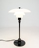 Table lamp - Poul Henningsen - Model 3/2 - Black - Louis Poulsen
Great condition
