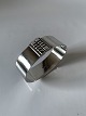 Napkin ring in silver
Stamped 830s
Length. 4.5 cm