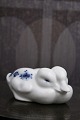 Royal Copenhagen Musselmalet porcelæns figur af 2 små ællinger.Dekorationsnummer: 516. 1.sort. ...
