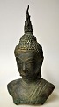 Antik bronze 
Buddha, Siam, 
19. årh. H.: 25 
cm. B.: 13 cm. 