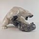 Kongelig 
porcelæn figur 
af en isbjørn 
og en sæl nr 
1108
Producent 
Royal ...