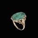 Ring i 14k guld 
med jade.
Stemplet 585.
Str. 57 mm 
1,9 x 1,5 cm.
Vægt 3,8 g.
Brugt i god 
...