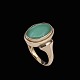 Knud Hejl. Ring 
i 14k guld med 
jade.
Tegnet og 
udført af Knud 
Hejl 1950 - 
1996.1989.
Stemplet ...