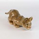 Figur i 
porcelæn, 
håndmalet med 
motiv af 
løveunge på 
jagt nr 2529
Producent Bing 
& ...
