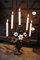 Fransk 1800 
tals 
kirkelysestage 
i bronze med 
plads til 5 
stearinlys og 
dekoreret med  
3 fine ...