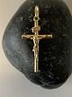 Smukt og 
detaljeret 
guldkors i 14 
karat guld, 
lavet De flotte 
detaljer med 
Kristus på 
korset, ...