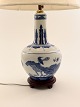 Orientals lampe 
med skærm højde 
68 cm. 20.årh. 
emne nr. 586634