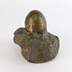 Solid 
skulpturel 
figur i delvis 
bruneret 
messing
Producent 
ukendt
Vægt 2274,91 
gram
Højde ...