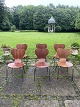 Dansk Design 
sæt af 6 
spisestuestole 
udført i 
formbøjet teak 
med ben af 
metal.
Pæn brugt 
stand. ...