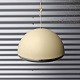 Stor loftslampe 
model Globe i 
beige og 
sølvfarvet 
aluminium
Producent 
Harvey ...
