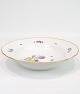 Dybe/Pasta 
tallerkener af 
Kongelig 
porcelæn med 
mønstret 
Saksisk blomst 
dekoreret i 
kanten med ...