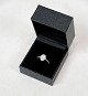 En Flot Diamant 
Ring, håndlavet 
af Carat 
Diamanters 
dygtige 
guldsmede. 
Ringen er 
fremstillet af 
...