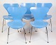 Set Of 5 Dining Table Chairs - Model 3107 - Seven Chair - Lacquered In Light 
Blue - Arne Jacobsen - Fritz Hansen - 1980s
Great condition
