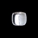 Georg Jensen. 
Servietring i 
hammerslået 
sterlingsølv 
#29A.
Tegnet af 
Georg Jensen 
...