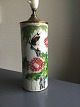 Antik Hatstand 
lampe.
Kina 19/20 
årh.
Polykromt 
dekoreret med 
fugl, blomster 
og skrifts 
tegn.  ...