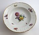 Royal 
Copenhagen. 
Saksisk blomst. 
Dyb dessert 
tallerken.  
Model #1616. 
Diameter 22 cm. 
...