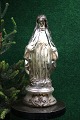 Stor Madonna 
figur i 
fattigmandssølv 
fra 1800 tallet 
med ...