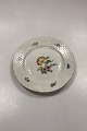 Bing and 
Grondahl Saxon 
Flower, Cream 
Dinner Plate 
No. 25. 
Measures 24 cm 
/ 9 29/64 in. 
Light ...