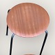 SkammelTeak med stålben650kr