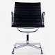 Ray & Charles 
Eames / Vitra.
EA 107 - 
Kontorstol i 
...