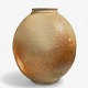 Gregory 
Hamilton Miller 
/ Tolne.
Rund vase i 
stentøj ...