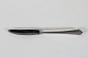 Georg Jensen 
Pyramide 
Pyramide 
bestik tegnet 
af Harald 
Nielsen 1927
Middagsknive 
med ...