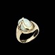 Ring i 14k guld med Opal.Stemplet 585.Stemplet Karat, 585.Str. 55mm.B. 1,6 cm.Vægt 5,7 ...
