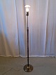 Standerlampe
 Kr. 450,-