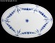Bing & 
Grøndahl, 
Empire, 
Stegefad. 
Produceret i 
årene 
1915-1948. 
Længde 39 cm. 
Bredde 26,5 cm. 
...