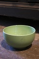 Royal Copenhagen 4 All Seasons fajance skål med grøn glasur designet af Grethe 
Meyer. No. 575...