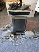 BOSE media 
center model 
AV3-2-1II med 
fjernbetjening, 
 brugermanual 
og tilhørende 
højtaler sæt. 
...