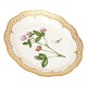 Flora Danica 
ovalt 
serveringsfad 
med gennembrudt 
fane 3537
"Trifolium 
hybridum"
Royal ...