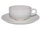 Royal 
Copenhagen Red 
Line (Red top), 
small espresso 
cup with 
matching 
saucer.
Designed by 
...