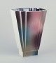 Margareta 
Hennix for 
Gustavsberg 
Studiohand.
Stor vase af 
stentøj.
Art Deco ...