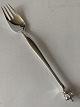 Dansk Krone DGS 
Sterling Sølv 
Middagsgaffel
Længde  19,9 
cm
Pakket og 
poleret 
Pæn og ...