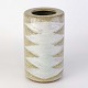 Cylinderformet 
vase i glaseret 
stentøj med 
kantet hvidt 
geometrisk 
mønster. Nr. 
264
Formgiver ...