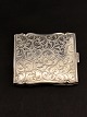 835 sølv 
cigarat/visitkort 
etui 8 x 9,5 
cm. emne nr. 
613290
