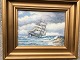 Ubekendt 
kunstner (20 
årh):
Stort skib 
udfor kyst.
Olie på plade
Sign.: HA
12½ x 16 ...