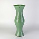 Vase i grønt 
glas med klart 
overfang. Model 
Quadro
Formgiver 
Peter Svarre
Producent ...